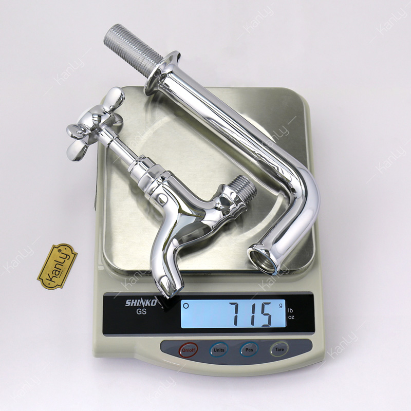 Vòi nước bằng đồng mạ chrome có trọng lượng khoảng 720g dày nặng chất lượng